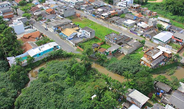 Novo trecho do Rio das Ostras passa por limpeza