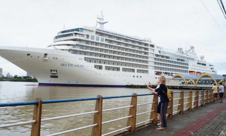 Itajaí recebeu o segundo navio de cruzeiro da temporada