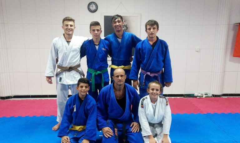Judocas de Camboriú disputam medalha em campeonato catarinense