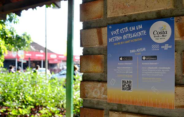 Camboriú instala aparelhos que se comunicam com turistas