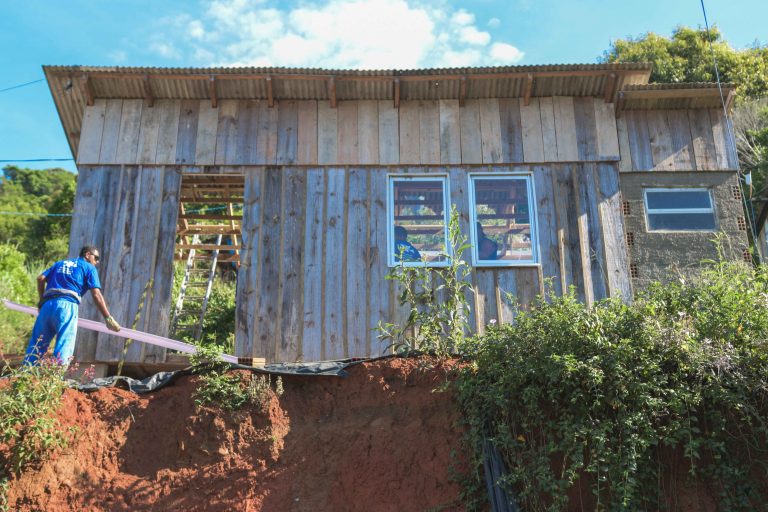 Prefeitura de Balneário continua operação na Vila Fortaleza