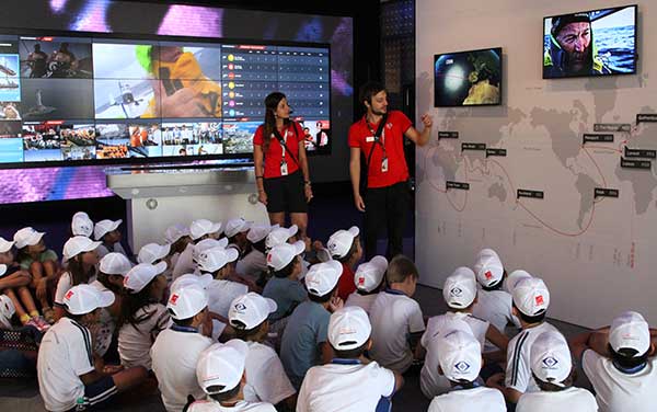 Mais de 30 mil alunos participam de atividades da Volvo Ocean Race