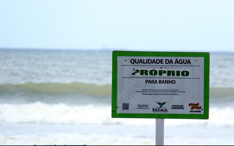 EMASA contrata empresa para análise da balneabilidade das praias de Balneário Camboriú