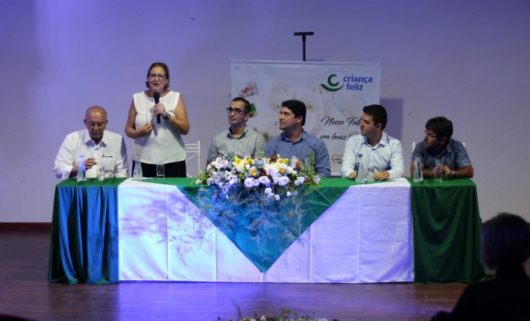 Porto Belo lança programa Criança Feliz