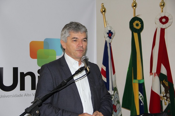 Governo anuncia Gilberto Agnolin como novo secretário de Educação de SC