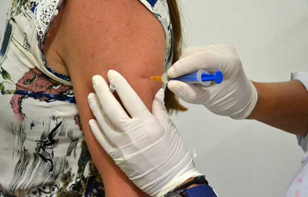 Grupos de risco devem se vacinar contra a gripe