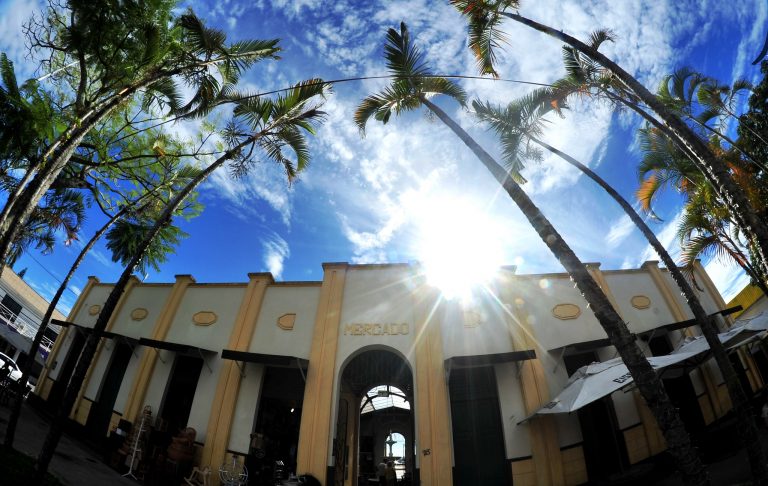 Teatro e música encerram a Agenda Cultural de abril em Itajaí