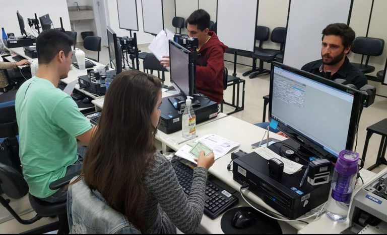 Moradores de Camboriú têm até 9 de maio para fazer o cadastramento biométrico