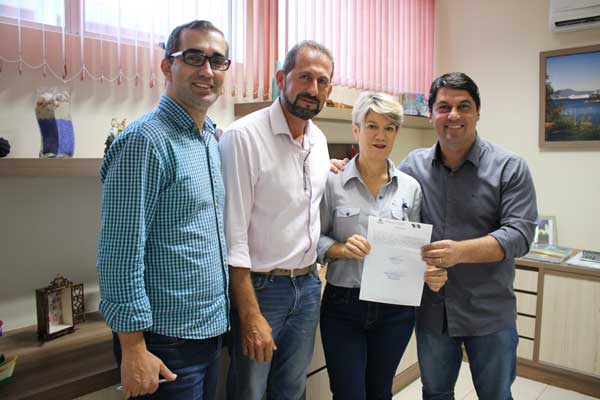 Prefeitura de Porto Belo vai remover o antigo Píer Municipal
