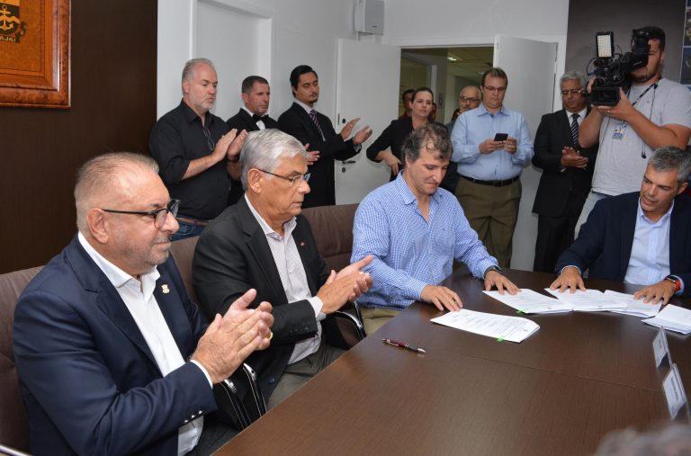 Itajaí receberá o maior complexo industrial de pescado enlatado do mundo