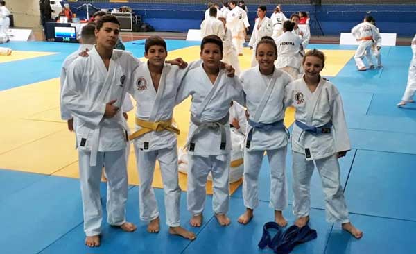 Judocas voltam para Camboriú com 12 medalhas da Copa SKD