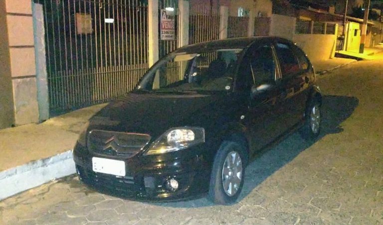 Ladrões de carro são presos após trocar tiros com a PM em Camboriú