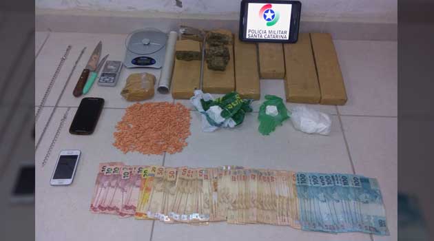 Polícia Militar prende um dos principais fornecedores de drogas de Porto Belo