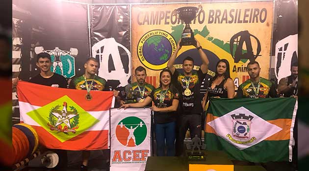 Atletas de levantamento de peso conquistam 16 medalhas em prova nacional