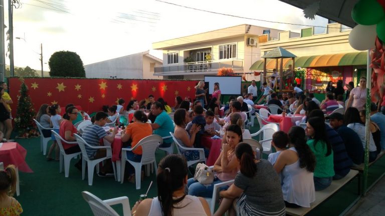 CEIs de Camboriú divulgam festas de fim de ano