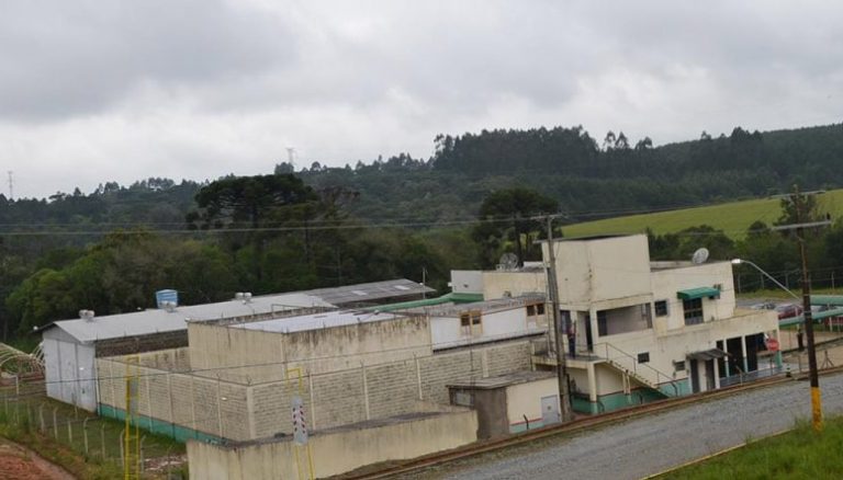 Sete presos fogem de presídio de Canoinhas