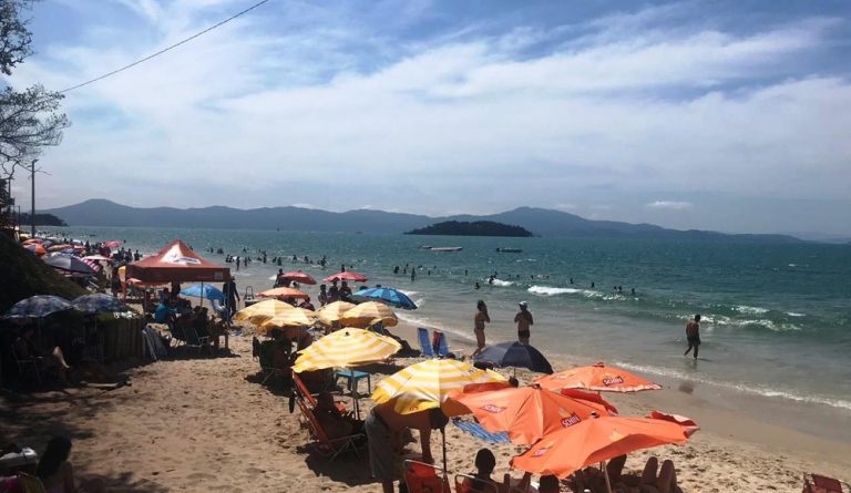 Temperaturas passam dos 30ºC em SC e quinta-feira terá pancadas de chuva