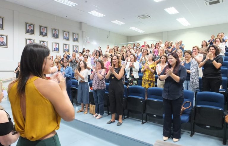 Evento “Seja Você” reuniu mulheres da região na Câmara de Vereadores