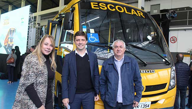 Vereador garante ônibus escolar do Governo Federal para BC