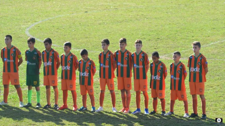 Sub-13 do Camboriú FC garante vaga nas quartas de final do Catarinense