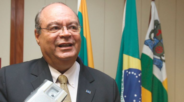 Empresário comete suicídio em evento com ministro e governador de Sergipe