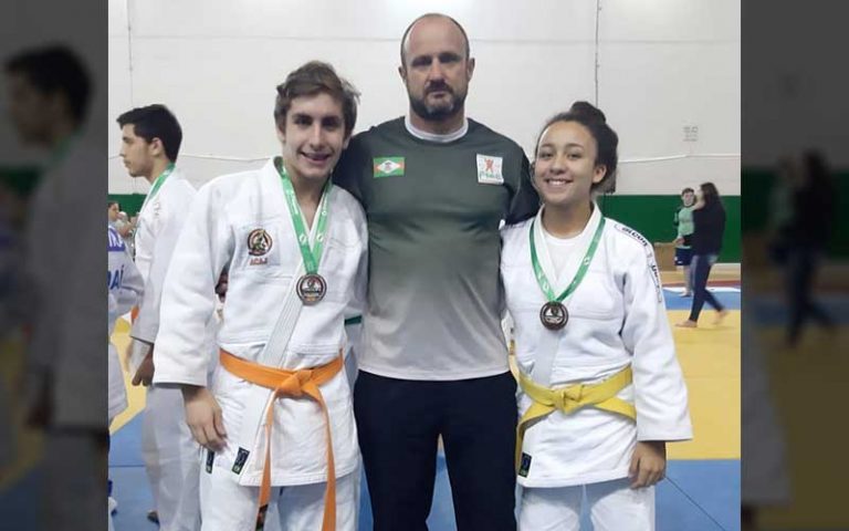 Judô de Camboriú conquista medalhas na Olesc