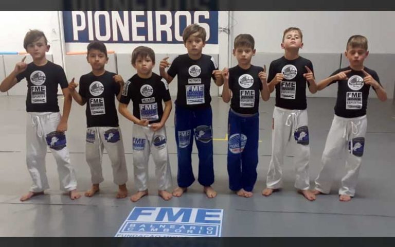 Lutadores de BC participaram do 8º Circuito Catarinense Stance de Jiu-Jitsu Rumo à Califórnia