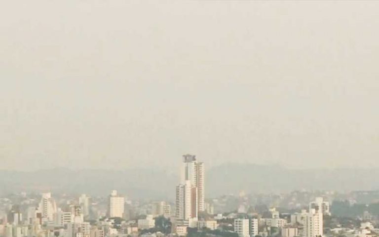 Fumaça de queimadas da região da Amazônia chega ao Oeste de Santa Catarina