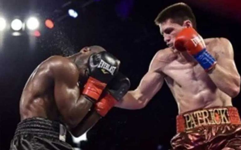 Número 2 do Boxe Mundial, Patrick Teixeira participa de treinos em Balneário Camboriú