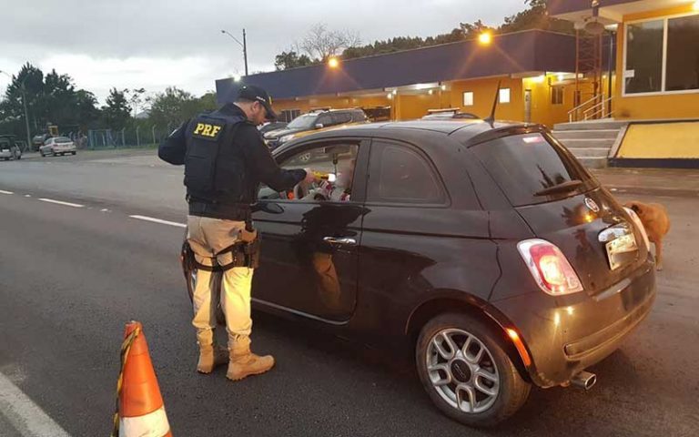 PRF flagra quase 200 motoristas embriagados em operação