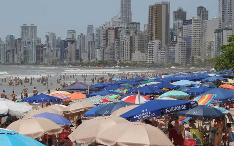 Sexta-feira será de calor extremo e baixa umidade em todo o Estado