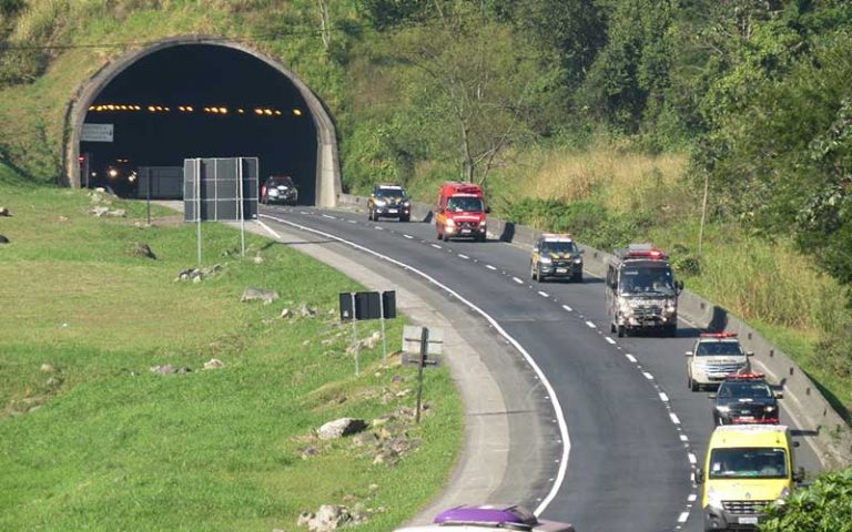 Túnel da BR-101/SC em Balneário Camboriú terá interdição total na noite de terça para quarta