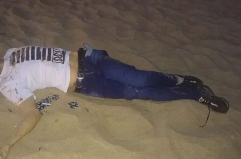 Homem é encontrado morto na Praia do Buraco