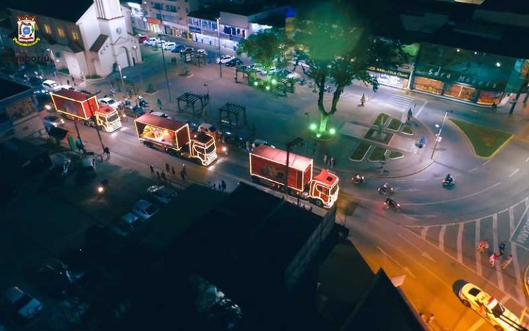 Caravana de Natal da Coca-Cola passará por Camboriú na terça