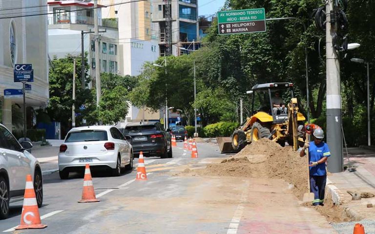 Obras do novo Emissário da Barra Sul segue em duas frentes de trabalho
