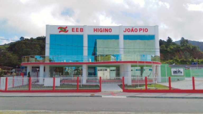 Alunos da escola Higino Pio ameaçam protesto