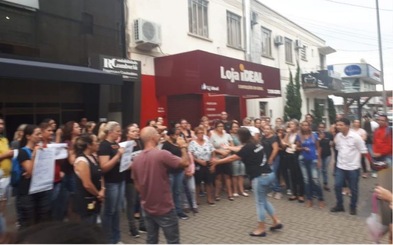 Camboriú: Sindicato rejeita proposta de reajuste do magistério
