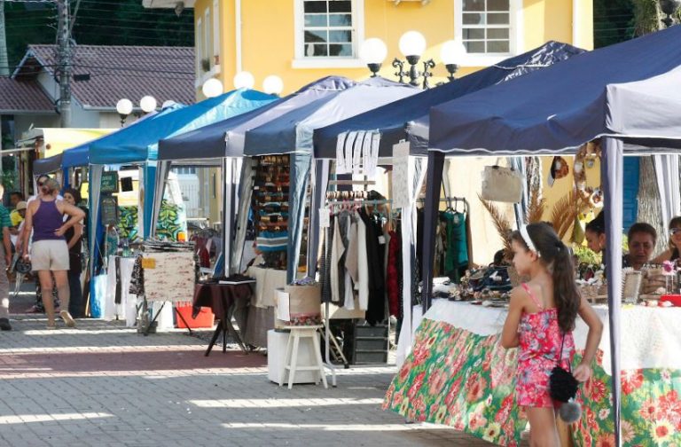 Avaliação de produtos para feiras de Balneário Camboriú é iniciada