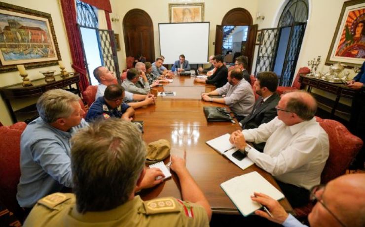 Governo do Estado determina suspensão por 30 dias das aulas nas redes estadual, municipal e particular de SC