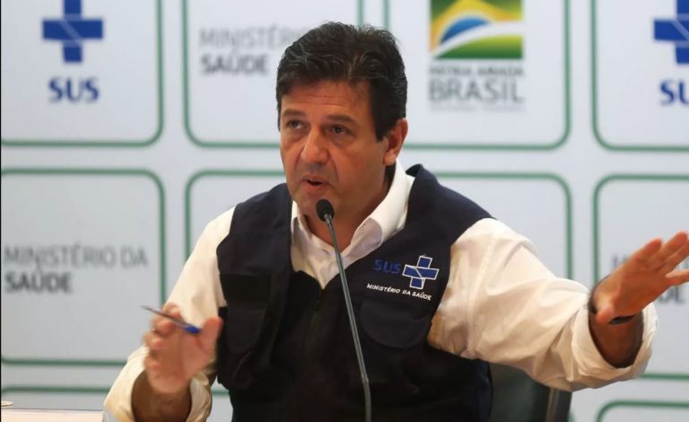 Compra em massa dos EUA à China cancela contratos de importação de equipamentos médicos no Brasil, diz ministro