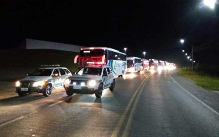 Governo do Estado autoriza entrada de veículos de transporte coletivo para repatriar turistas