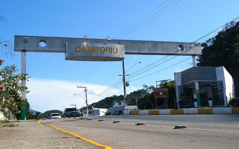 Camboriú mantém toque de recolher, mas não tem capacidade de fiscalizar