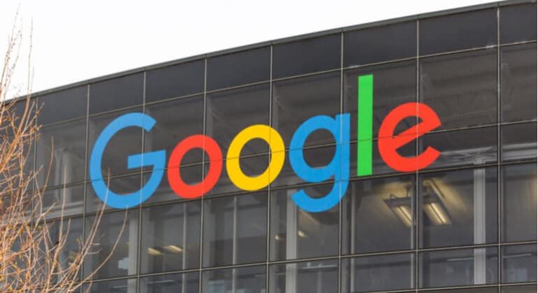 Google reúne esforços para combater desinformação durante a pandemia de COVID-19