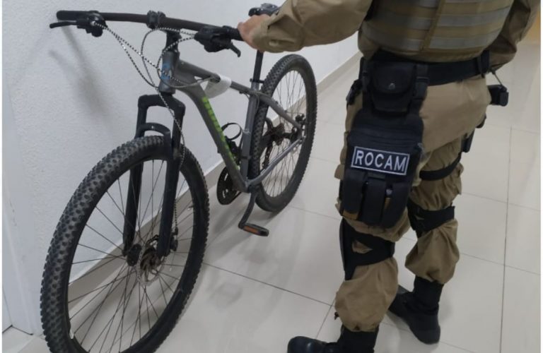Ação da PM recupera bicicletas e detém dois suspeitos em Balneário Camboriú