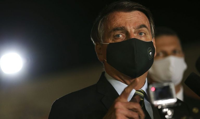 Novo teste para covid-19 de Bolsonaro deu negativo