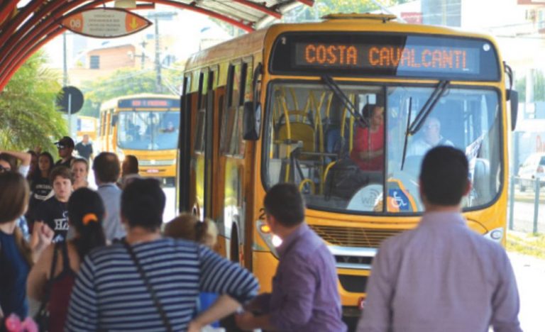 Contrato não é renovado e concessionária leva ônibus embora de Itajaí