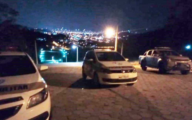 PM de Camboriú fecha bar e encerra festa de rua no sábado