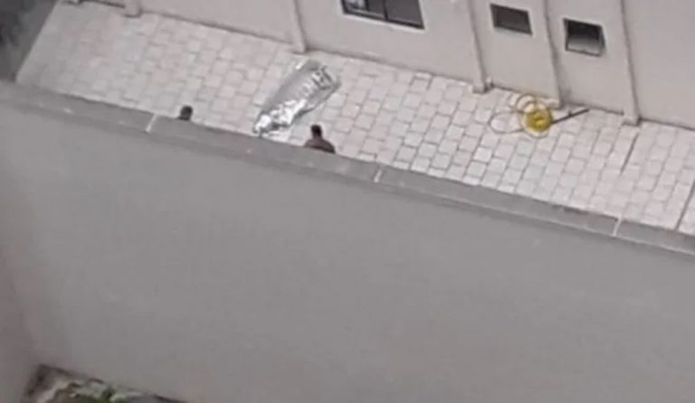 Homem se joga do 7° andar de prédio na Barra Sul