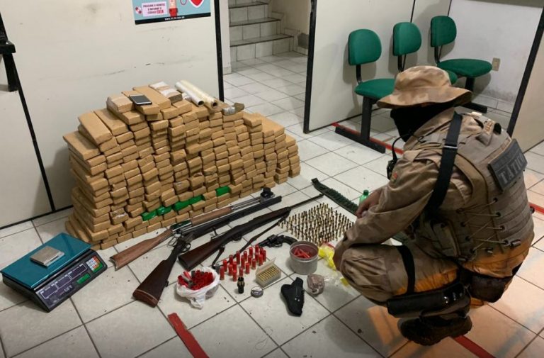 VÍDEO: Candidata a vereadora é presa com 190 quilos de maconha e R$ 17 mil