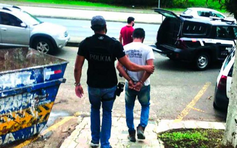 Preso homem que tentou matar a companheira em Camboriú